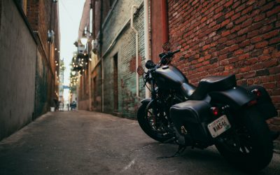 Inicio 16 Consejos prácticos para obtener el carnet de moto en Sevilla